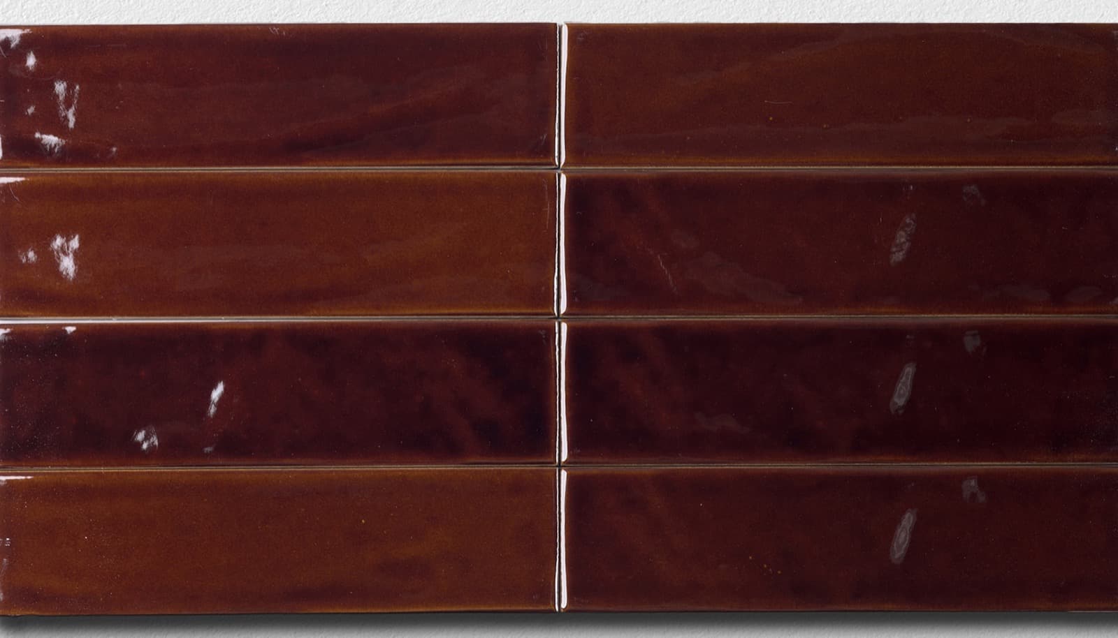 Creme Brulee glossy undulated bathroom wall tile
